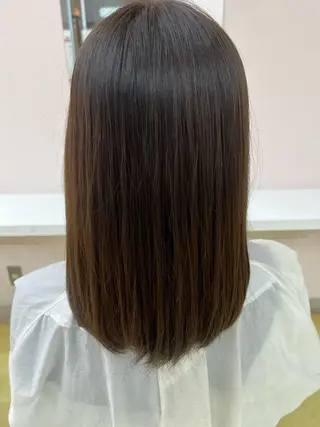 ミディアム カラー TAYA 明石ビブレ店所属・Shimose Yukaのヘアスタイル