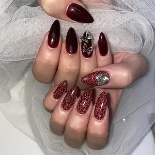 セミロング れな 🌟のネイルデザイン