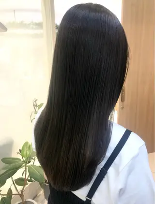 セミロング カラー 髪質改善/縮毛矯正 ササキナツミのヘアスタイル