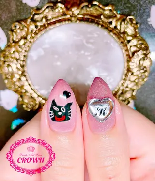 ネイル CROWN プライベートサロンのネイルデザイン