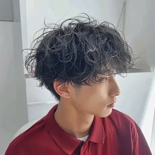 カラー 束感まつぱ🥑🤍 NATUKI🤍のマツエク・マツパデザイン