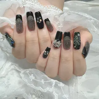 ネイル Best Nail NANA🤍のネイルデザイン