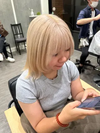 ミディアム カラー 艶髪レイヤー上田 紗也🇰🇷💗のヘアスタイル