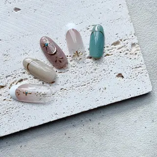 ネイル atelier FIORITURA所属・FIORITURA aiのネイルデザイン