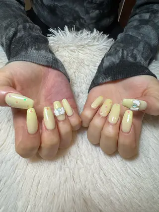 ネイル 嶺叶／ Mine Kanauのネイルデザイン