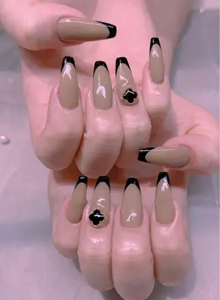 ネイル 長さだし専門店 M2　rikaのネイルデザイン