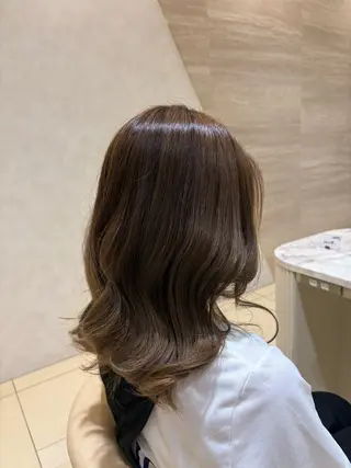 ミディアム カラー 笹川 聖奈のヘアスタイル