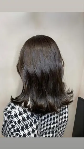 ミディアム カラー 泉 堅也のヘアスタイル