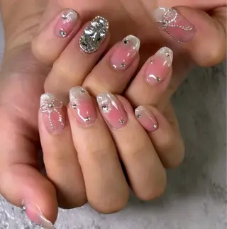 ネイル 黒瀬 奈津季のネイルデザイン