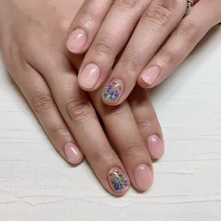 ネイル 上野 由衣のネイルデザイン