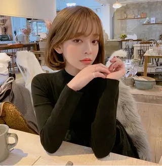 ショート レイヤー/顔周り/ 韓国ヘア🤍フウカのヘアスタイル