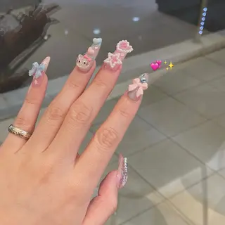 ネイル Allure小山店 アミのネイルデザイン