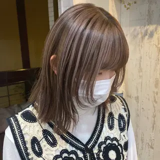 ミディアム カラー GARDEN omotesando所属・タキウエ ナナホのヘアスタイル