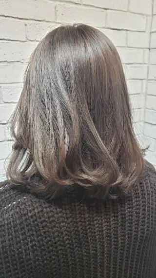 ミディアム カラー private salon Ao所属・紹介制private salonのヘアスタイル