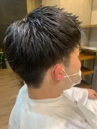 メンズ Regalo norte所属・岡 春奈のヘアスタイル