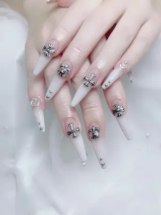 ネイル ネイルサロン lotusのネイルデザイン