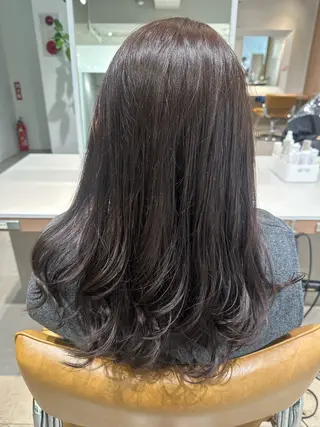 ロング カラー MIKA KITAMURAのヘアスタイル