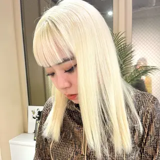 カラー 渋谷🎨ハイトーン× エクステ🎨レンのヘアスタイル