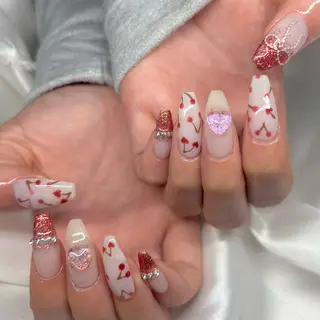 ネイル . 未來のネイルデザイン