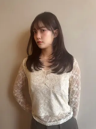 ロング カラー 💛🤍U too e’s 鎌倉🧸のヘアスタイル