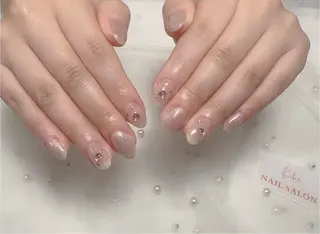 ネイル 久保田 マリコのネイルデザイン