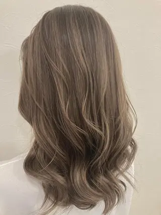 ミディアム Asuka 🌈のヘアスタイル