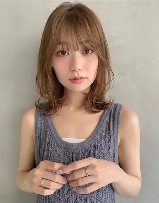 セミロング カラー 地毛風艶カラー🌿 喜多夏海のヘアスタイル