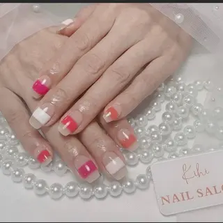 ネイル 💕鈴木ユリ パラジェル/オフ無料のネイルデザイン