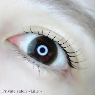 マツエク・マツパ Private salon〜Lilie〜所属・プライベートサロン yurikoの眉毛・アイブロウイメージ