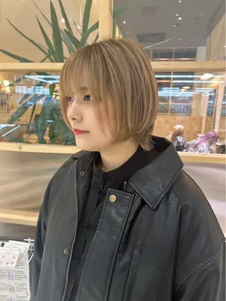 ショート 浅井 茉名のヘアスタイル