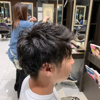 ショート メンズ 岡本 勇輝のヘアスタイル