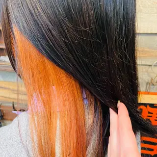 カラー 飯田 ほのかのヘアスタイル