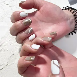 ネイル nail.gorin所属・吉村 優子のネイルデザイン