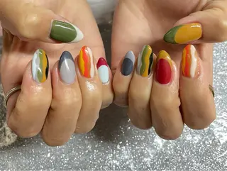 ネイル VIERU 🌈🎀💖のネイルデザイン