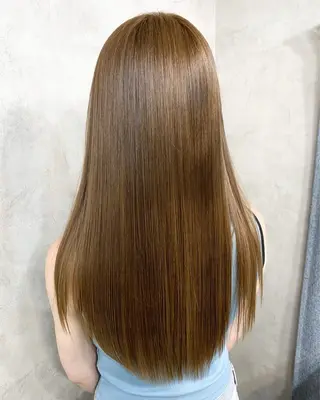 ロング カラー 荒川 桃花のヘアスタイル