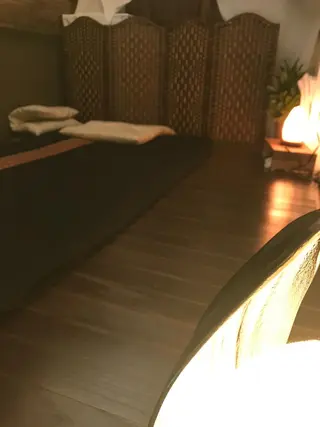 【足圧】鬼👹リンパ 身体整うサロンのエステ・リラクイメージ