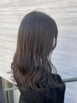 セミロング 韓国風/オシャレ /縮毛矯正/滝口琴未のヘアスタイル
