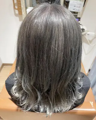 カラー 🫧髪質改善艶カラー _マエダ 🫧のヘアスタイル