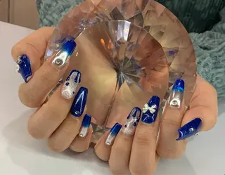 ネイル LoaChaton kaeのネイルデザイン