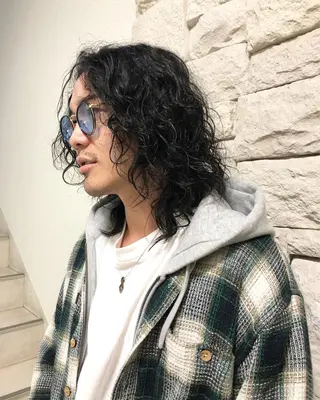 パーマ ヘアアレンジ メンズ ainico+所属・メンズ特化✂️栗原 侑也のヘアスタイル