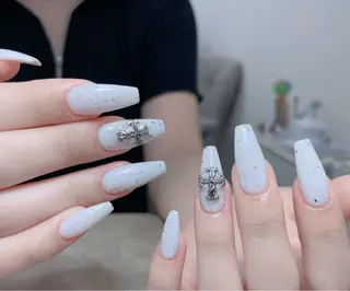 ネイル 中野駅から2分 MEO NAILのネイルデザイン