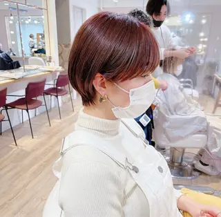 ショート ボブ ブリーチ/miinaのヘアスタイル