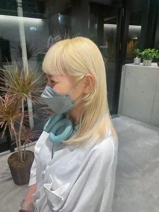 ショート カラー ヘアアレンジ ミニボブ/ブリーチ 🌈MISATOのヘアスタイル