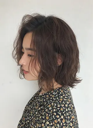 ミディアム パーマ 韓国ヘア🇰🇷 トヨキトキコのヘアスタイル