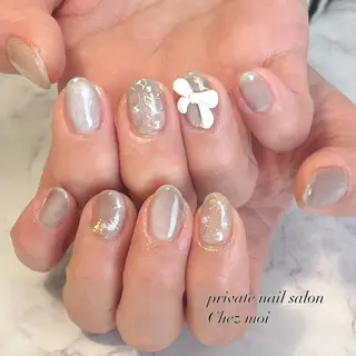 ネイル KOMINE TOMOKOのネイルデザイン