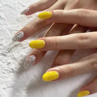 ネイル nail.gorin所属・吉村 優子のネイルデザイン