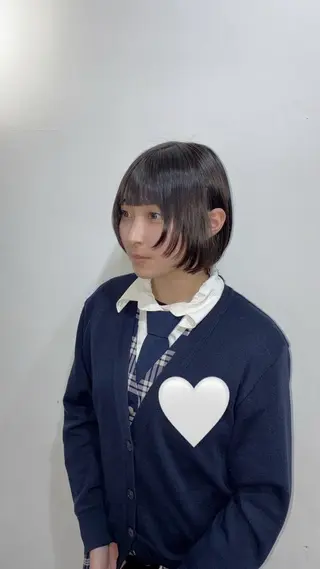 ショート ハナダ メイのヘアスタイル