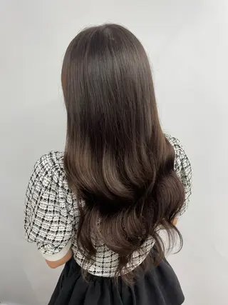 ロング 𝙃𝘼𝙍𝙐🎀 韓国×エクステのヘアスタイル