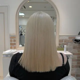 ミディアム カラー 店長ハイトーンカラー 柞山史奈のヘアスタイル