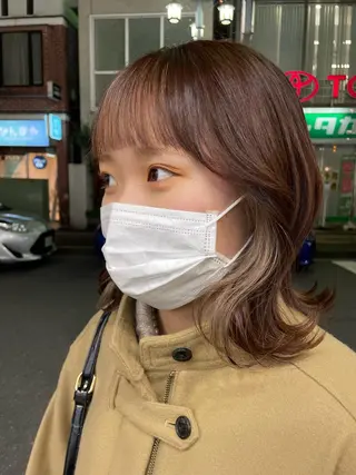 ミディアム カラー aya/小顔レイヤー /柔らかカラーのヘアスタイル